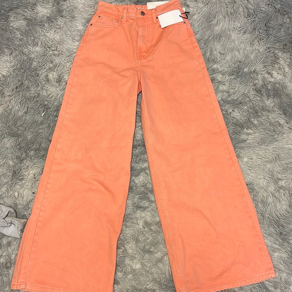 Urban outfitters NWT salmon pink jeans